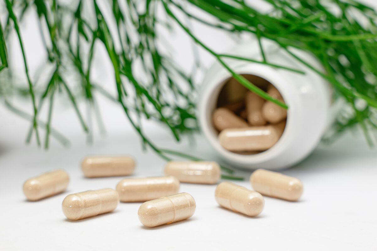 Alpilean Review: Pros and Cons of This Natural Weight Loss Supplement